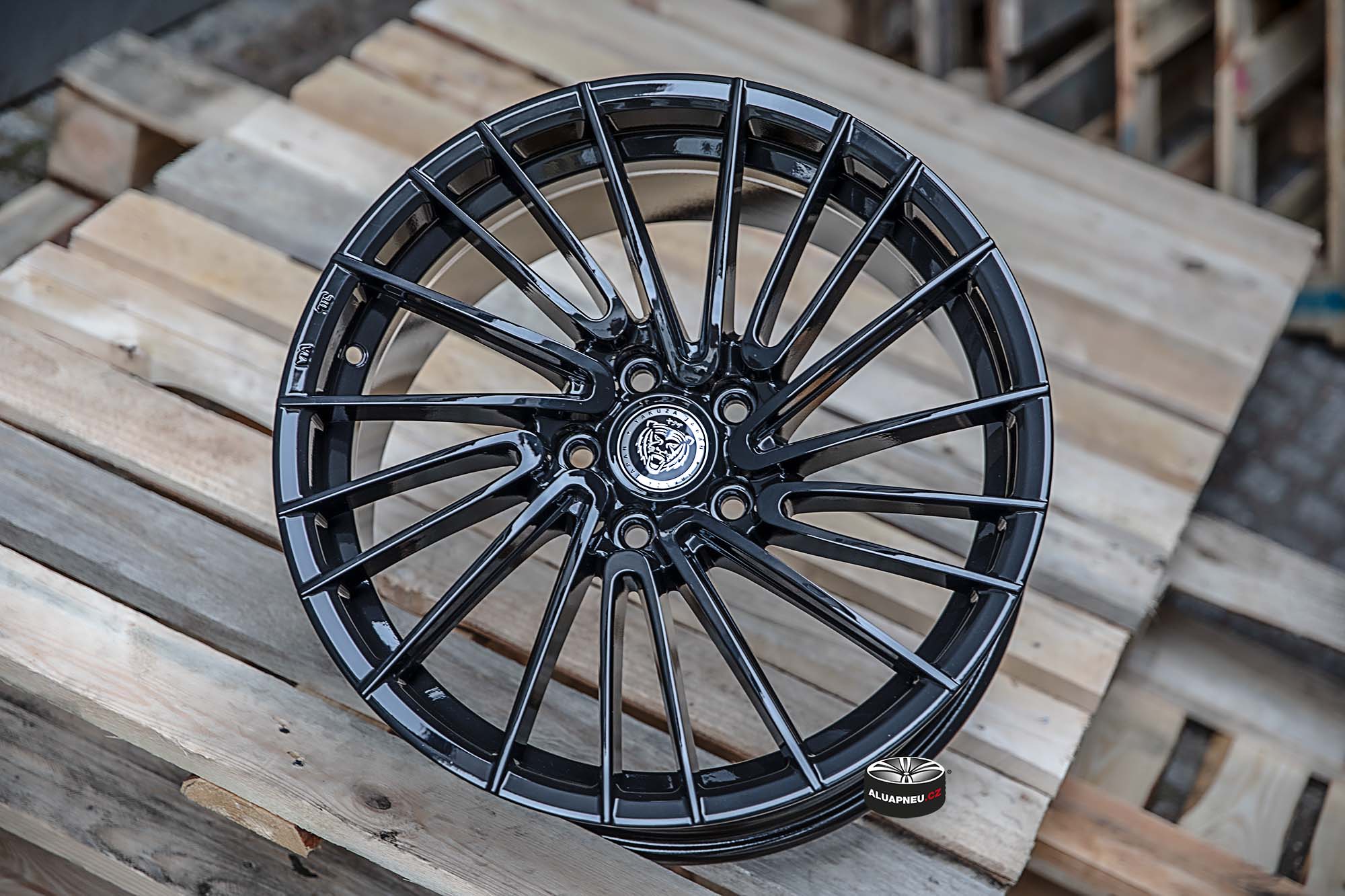 Alu kola Yakuza Shiro Black